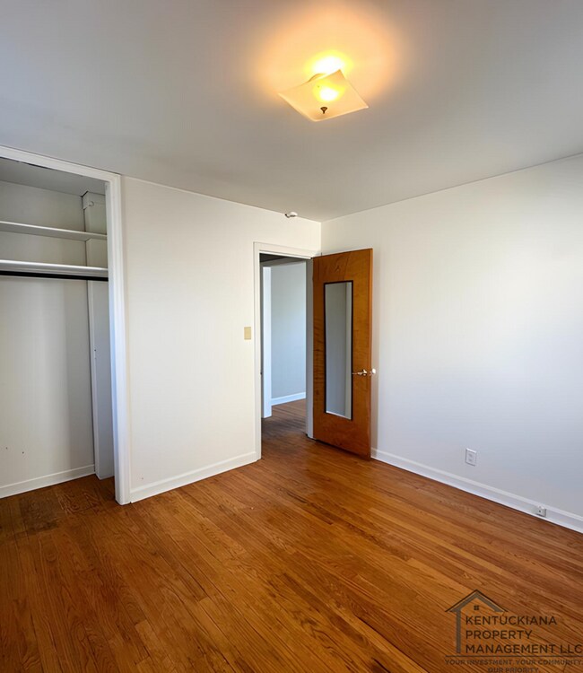 Building Photo - Charming 3BR/2BA Brick Cape Cod