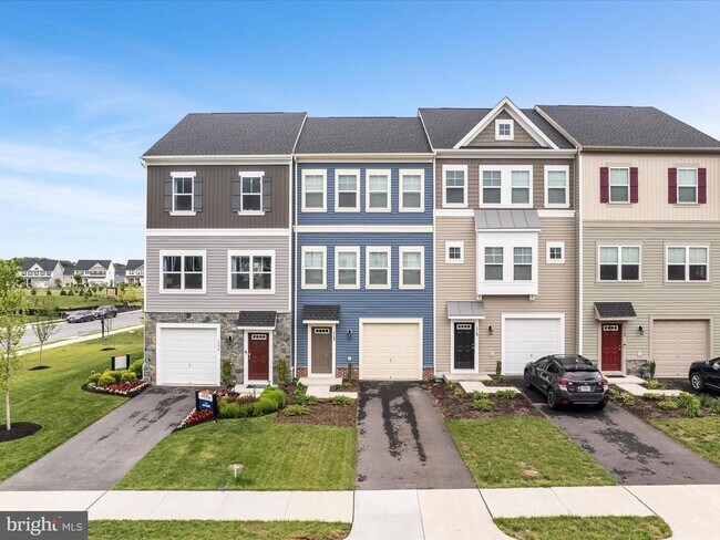 Building Photo - 113 Heyford Dr