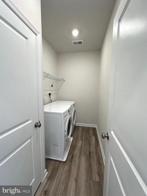 Building Photo - 26 Trout Lily Dr