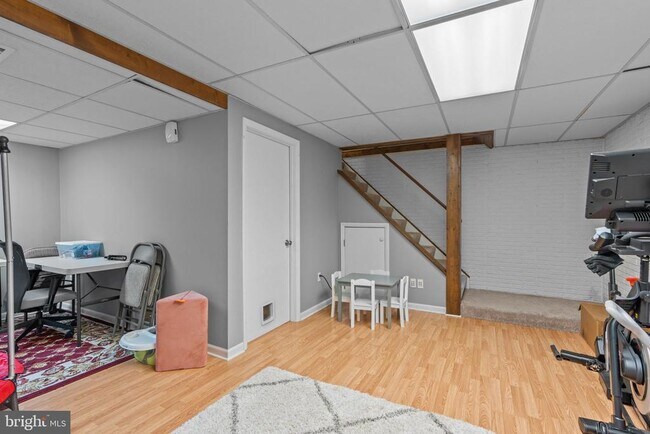 Building Photo - 1232 Peggy Dr