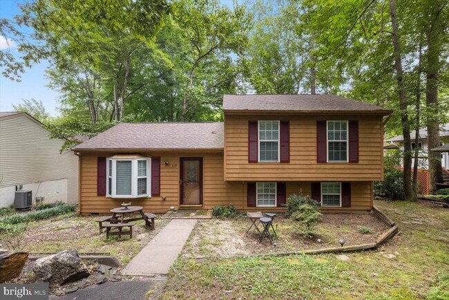 Primary Photo - 115 Indian Hills Rd