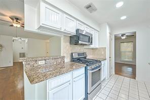 Building Photo - 2922 Lakefield Way