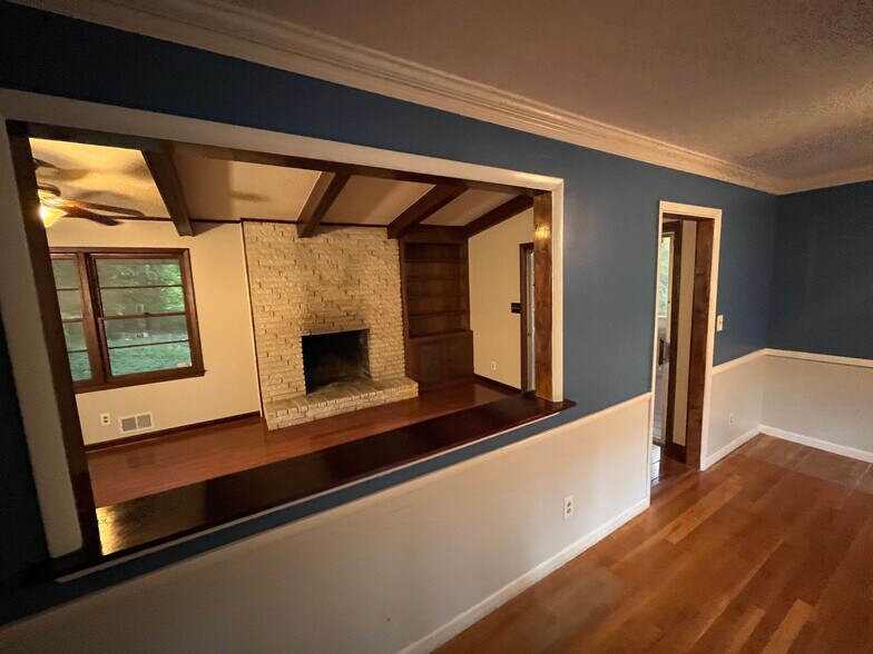 Building Photo - 2906 Branchwood Dr