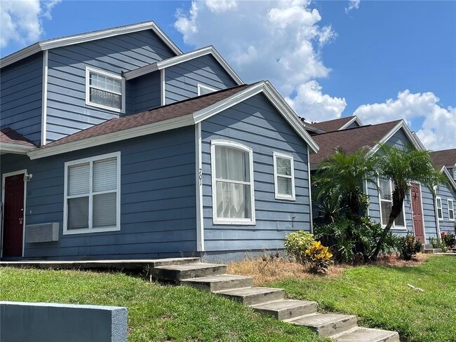 Primary Photo - 701 Caribbean Dr
