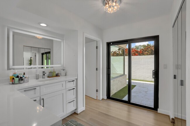 Building Photo - 2903 Banyan Blvd Cir NW