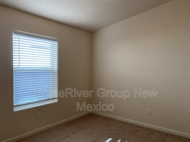 Building Photo - 2148 S Ensenada Cir SE