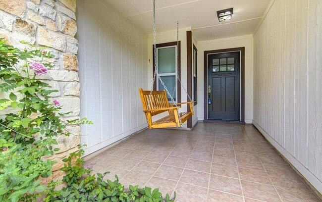 Building Photo - 12430 Wycliff Ln
