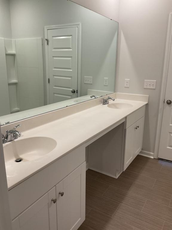 Building Photo - 8147 Forest Edge Dr