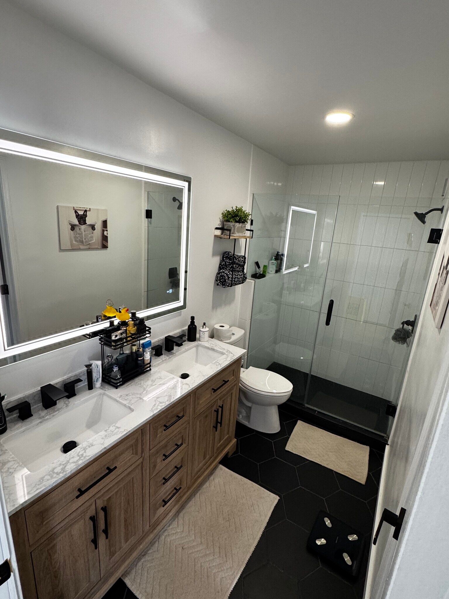 Building Photo - 6641 Wakefield Dr