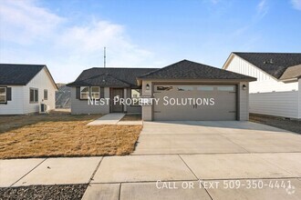 Building Photo - Brand New 3 Bed, 2 Bath Home in Moses Lake!