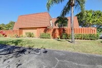 Building Photo - 3409 Spanish Wells Dr