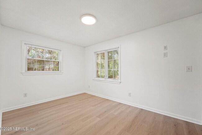 Building Photo - 3520 Bessent Rd