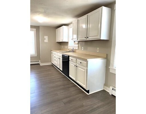 Building Photo - 44 Bridge St