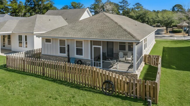 Building Photo - 246 Marsh Landing N