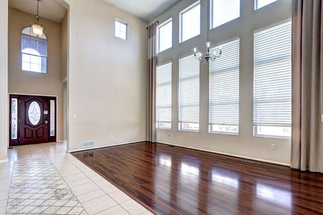 Building Photo - Beautiful 2-story Home in Dunes Park Henderson, CO!