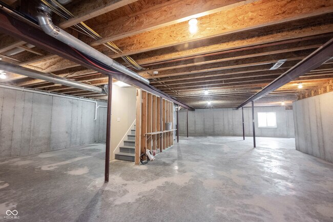 Building Photo - 13086 Avon Cross Way