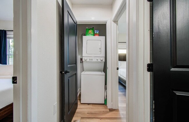 Building Photo - 5312 Jefferson St