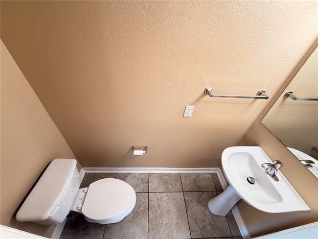 Building Photo - 4 Princess Geraldine Pl