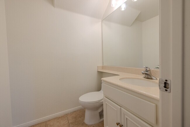Building Photo - 3209 Rancho Reata