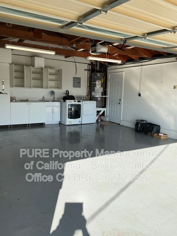 Building Photo - 2607 Erskine Ln