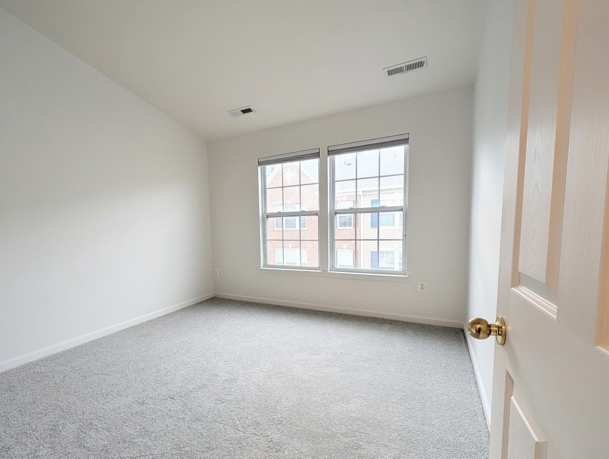 Building Photo - 7123 Silverleaf Oak Rd
