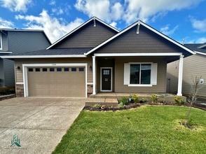 Building Photo - Single-family Home for Rent