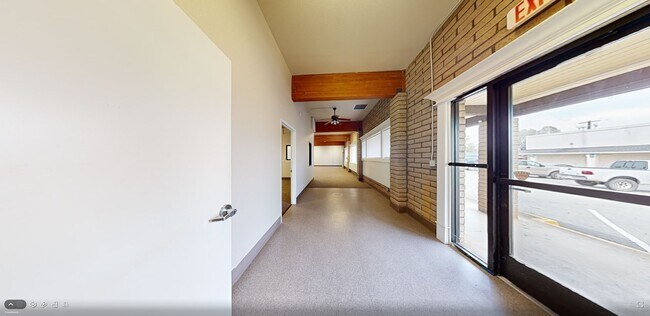 Building Photo - 4216 Shasta Dam Blvd