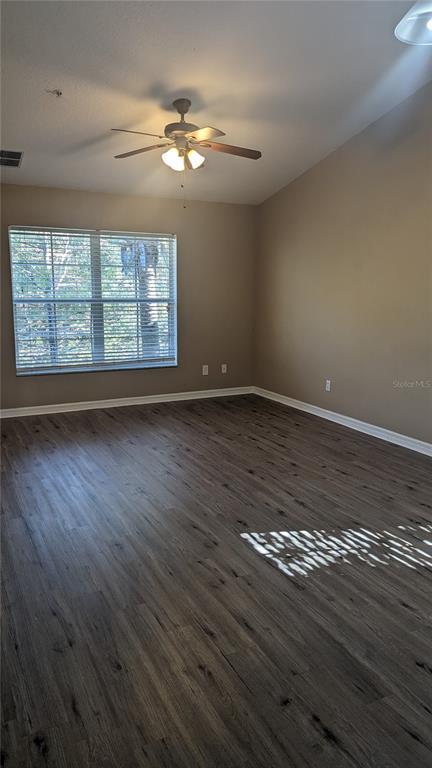 Building Photo - 10166 Regent Park Dr