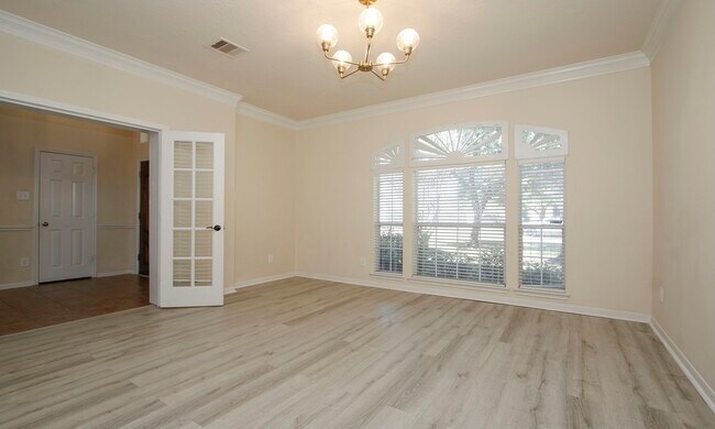 Building Photo - 17935 Gable Oak Ln