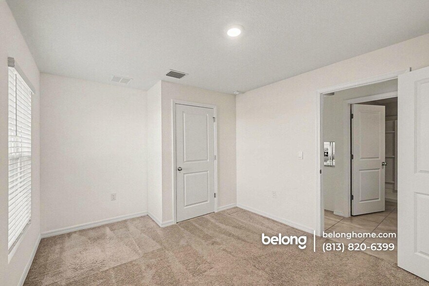 Building Photo - 10219 Charlotte Dr.