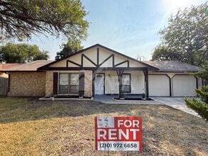 Building Photo - 4322 Las Cruces St