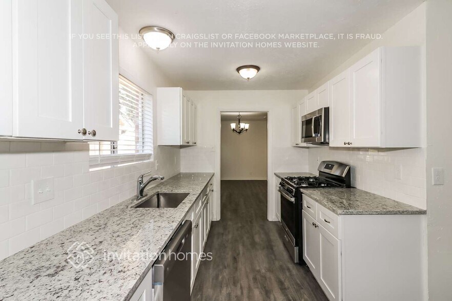 Building Photo - 3543 Windmoor Dr