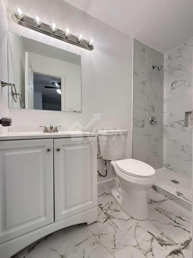 Building Photo - 7319 Walnut Valley Dr