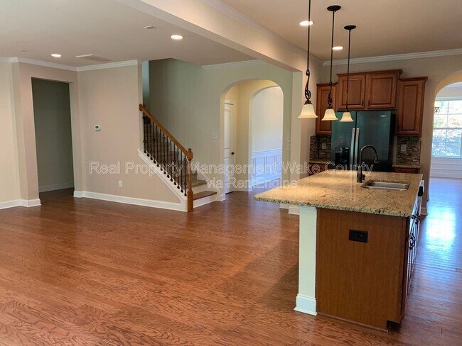 Building Photo - 308 Bay Willow Ct