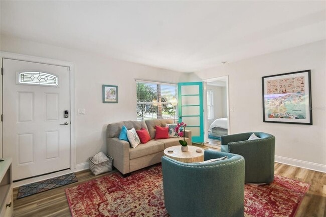 Building Photo - 4324 S Clark Ave