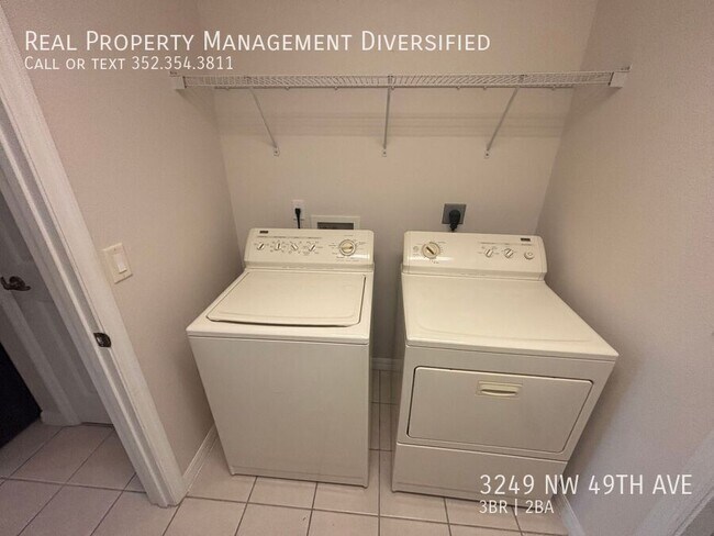 Building Photo - 3249 NW 49th Ave