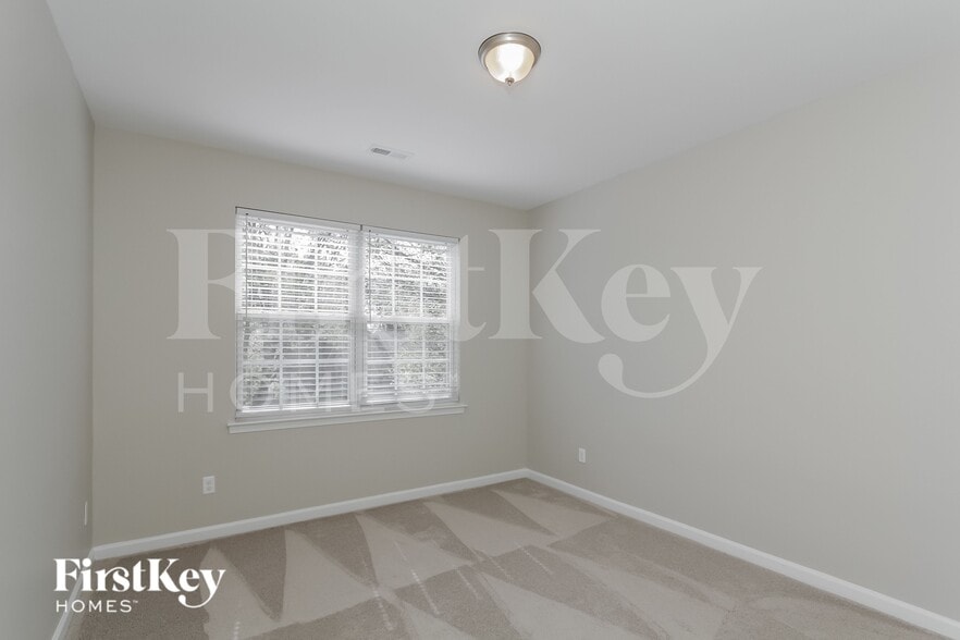 Building Photo - 11923 Withers Mill Dr