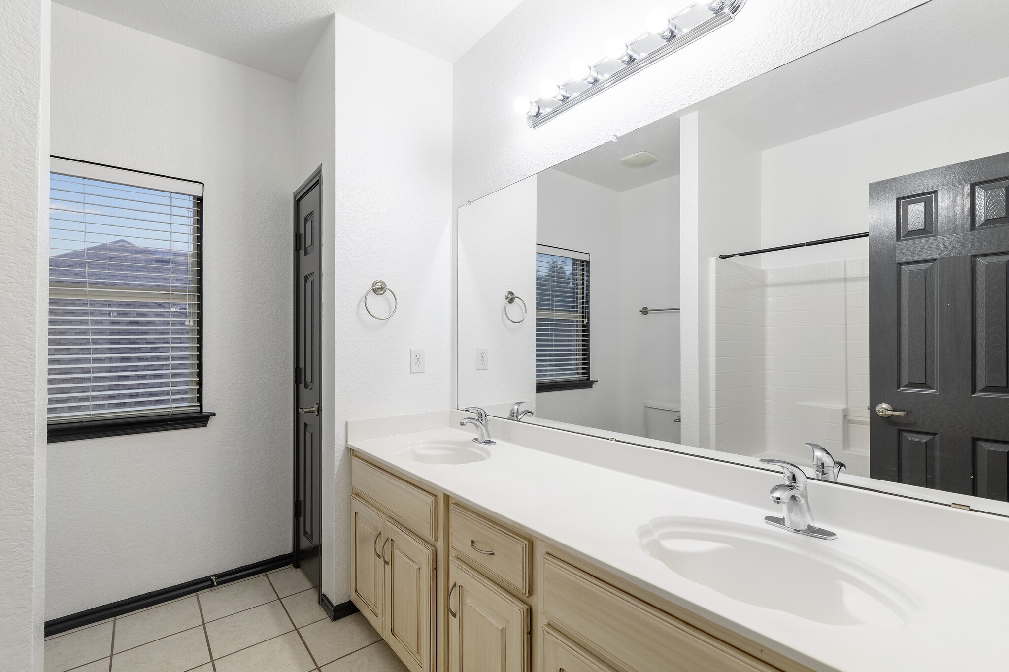 Building Photo - 1022 Shortleaf Pine Dr