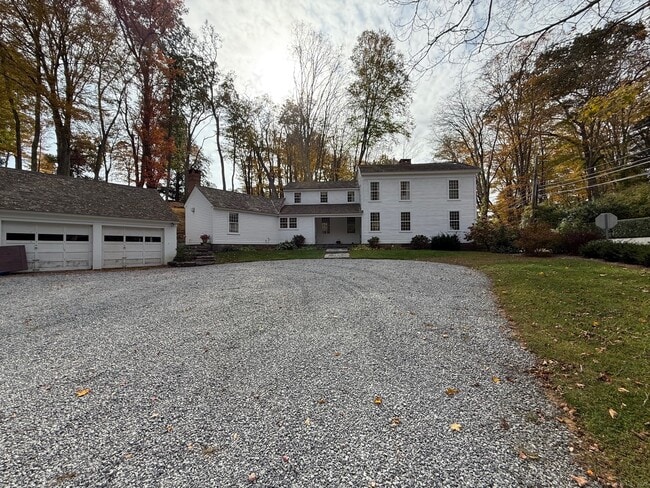 Building Photo - 150 Ferry Rd