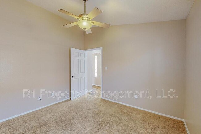 Building Photo - 5551 Rabadi Castle Ave NW