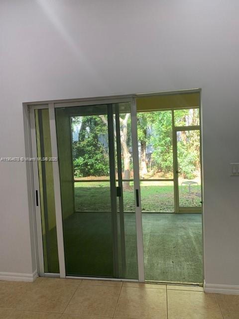 Building Photo - 1176 NE 32nd Ave