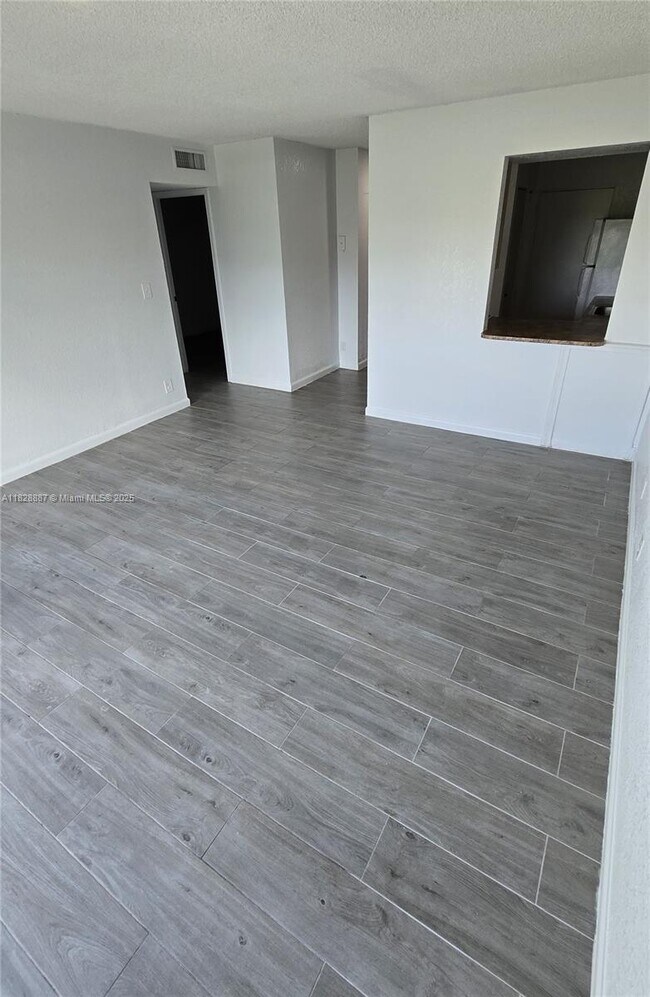 Building Photo - 11110 SW 196th St