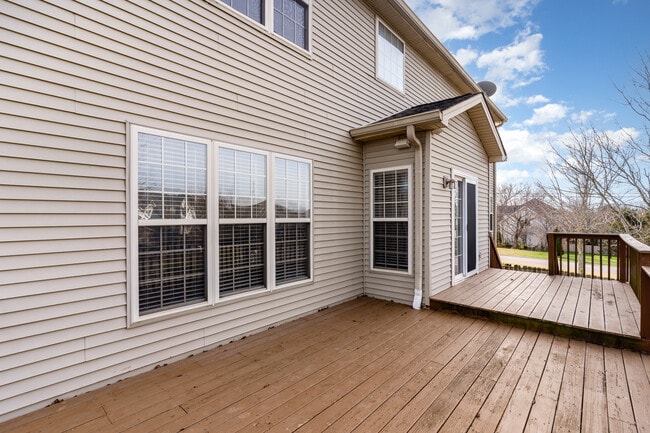 Building Photo - 3400 McGee Cove