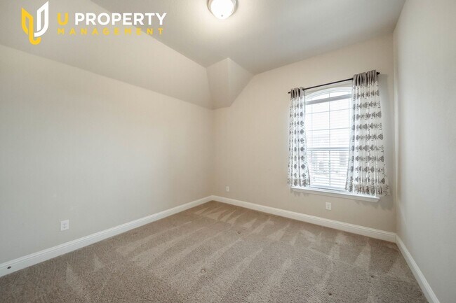 Building Photo - Rich woods in Frisco. Great location and S...