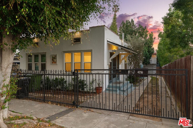 Building Photo - 4316 Kingswell Ave