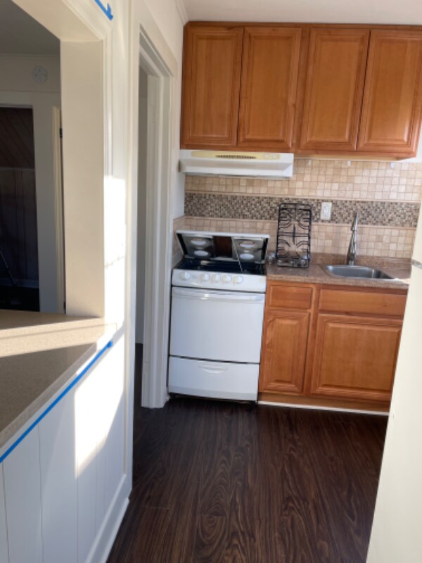 Building Photo - 317 Amon Terrace