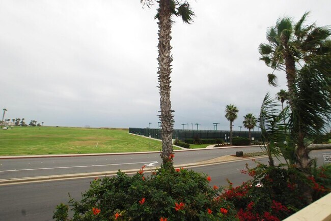 Building Photo - Coronado Cays Home with Ocean View