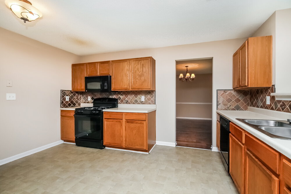 Building Photo - 5308 Rolling Meadow Dr SW