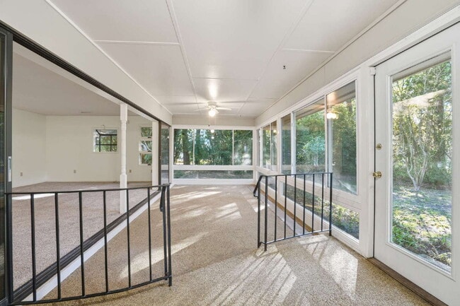 Building Photo - 815 Farm Quarter Rd