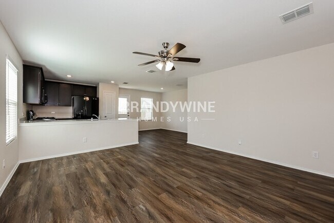 Building Photo - 360 Dry Cyn Wy